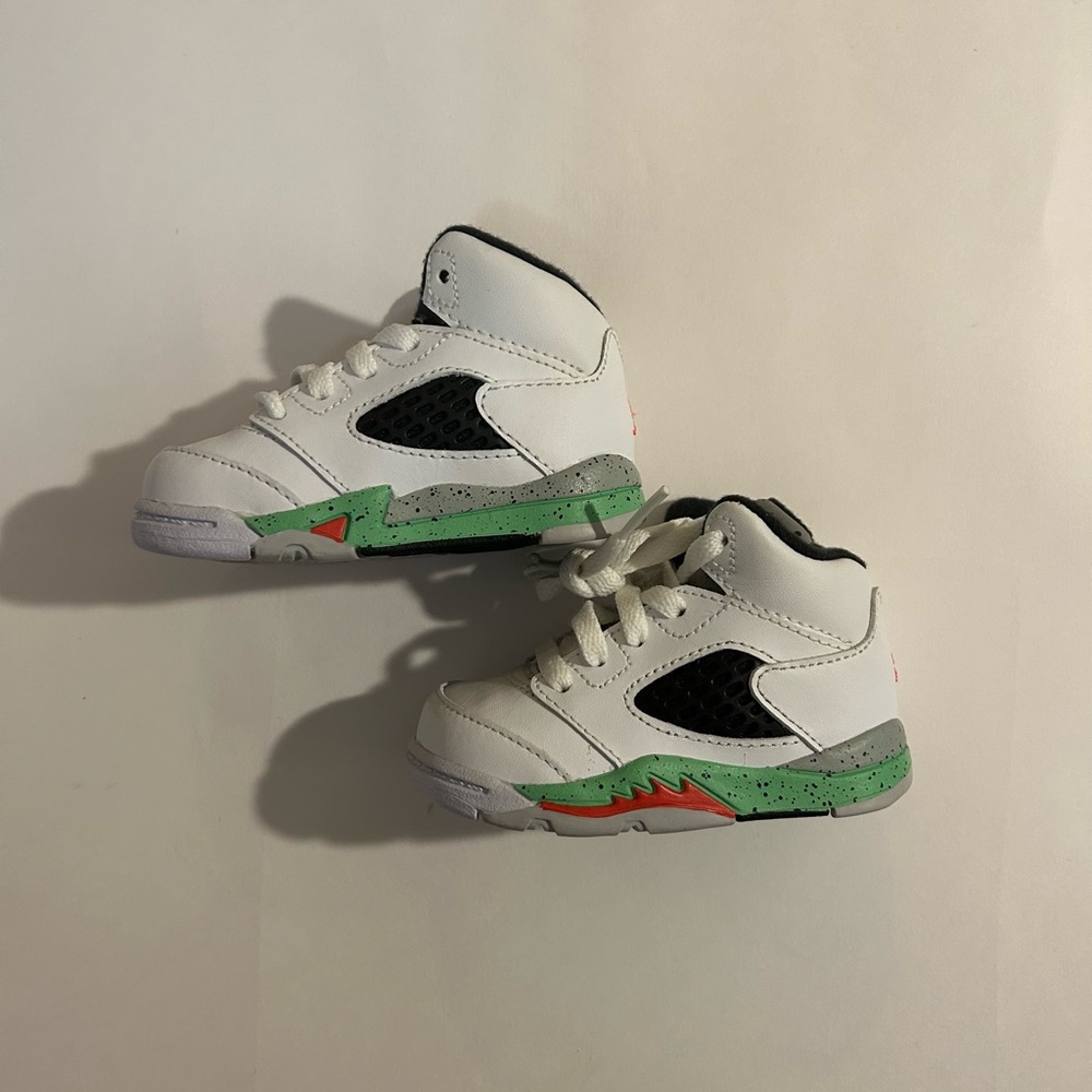 NIKE Jordan 5 Retro BT White/Green/Red